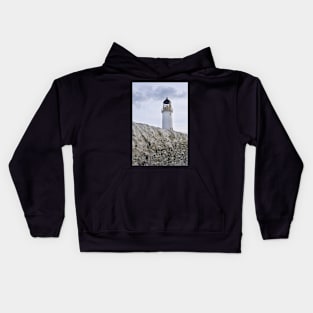 Mull of Galloway Lighthouse seen over the lighthouse wall, Scotland Kids Hoodie